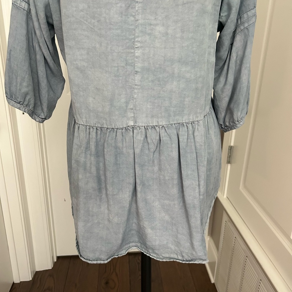 TEA N ROSE boutique blue denim chambray Tencel 3/4 Sleeve Top Size M - Picture 5 of 9